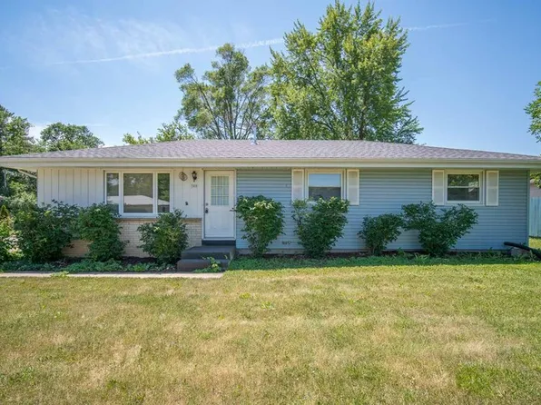 709 W Gorman St, Elkhorn, WI 53121
