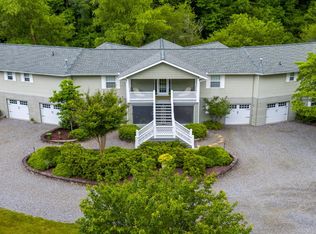 2520 Sweetwater Bnd, Hayesville, NC 28904