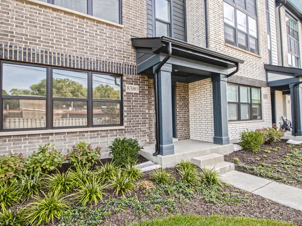 8380 Miami Ave, Morton Grove, IL 60053