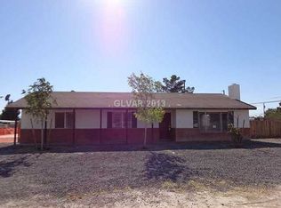 1645 Castleberry Ln, Las Vegas, NV 89156