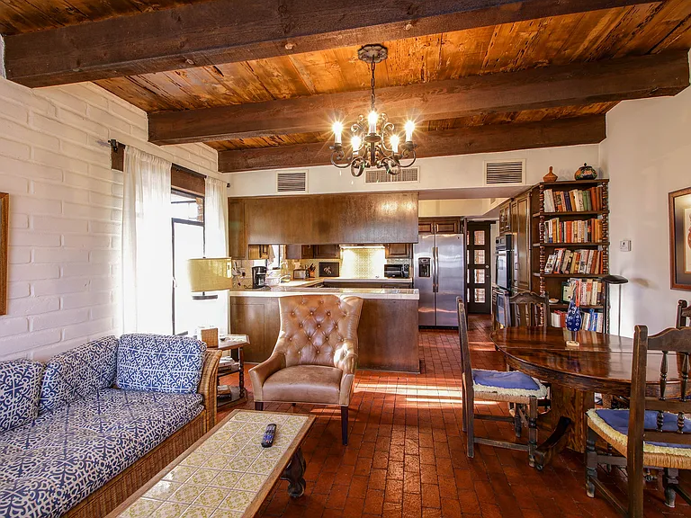 5350 E Camino Francisco Soza — Photo 10