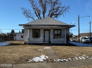602 S 9th Ave, Yakima, WA 98902
