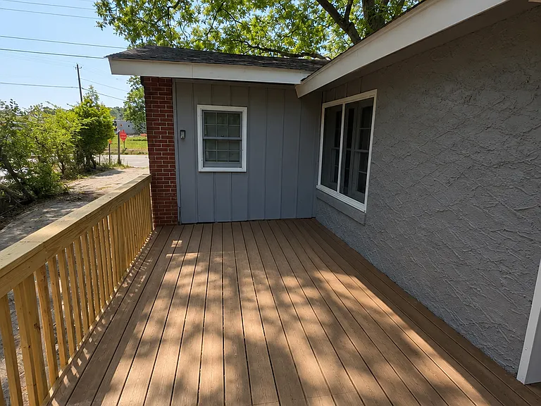 4011 Marion Ave — Photo 4