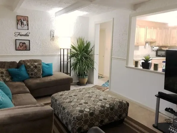 69 Spencer Rd APT 16J, Boxboro, MA 01719
