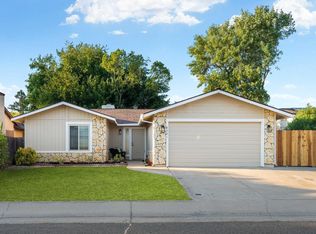 8321 Summer Sunset Dr, Sacramento, CA 95828