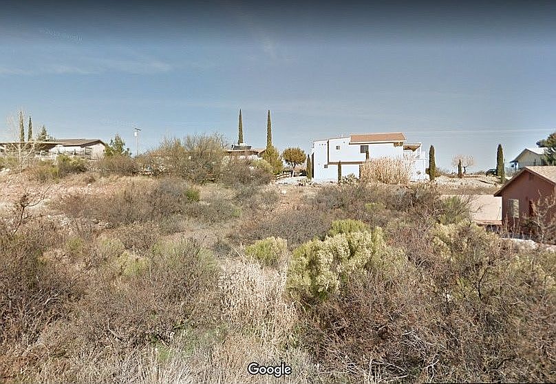 1st image of 826 E Cherry Hills Way