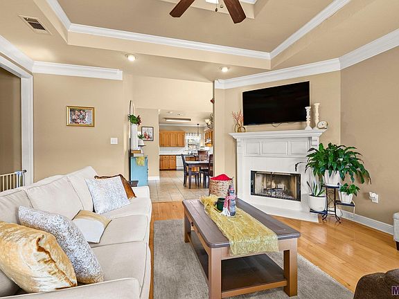 3rd image of 1479 Ironwood Dr