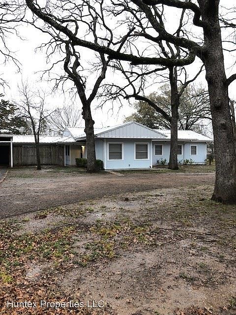 1st image of 6 Carolina Dr