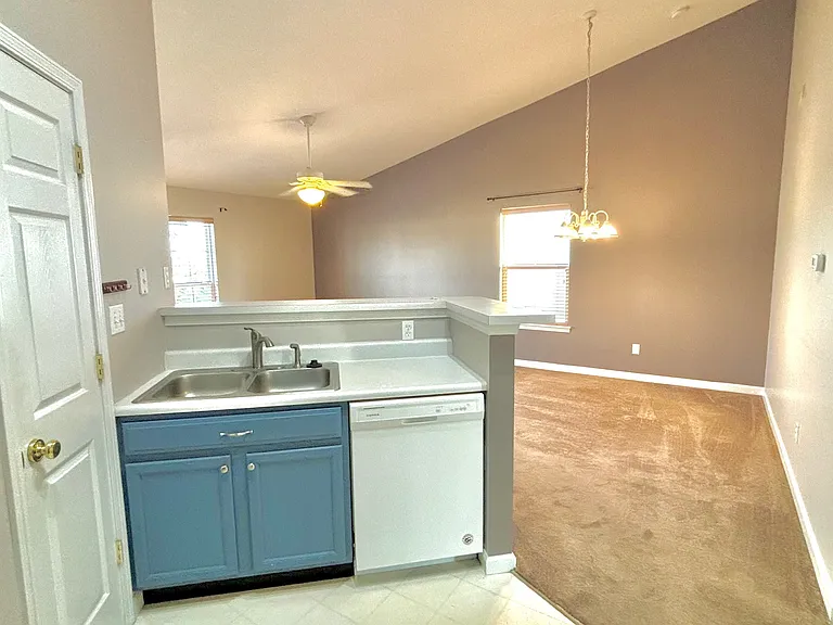 16 Homefield Gardens Dr #20N — Photo 4