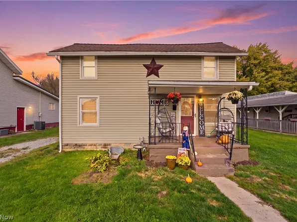 235 E Lincoln St, New Lexington, OH 43764