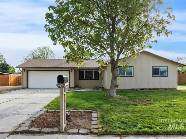 5222 S Tinker St, Boise, ID 83709