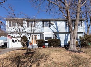 24 Arlmont St, Milford, CT 06461