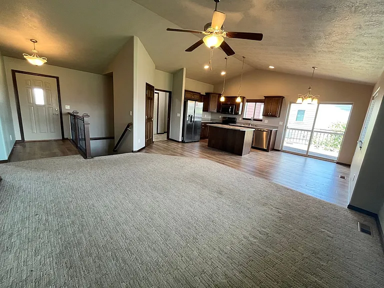 3814 S Homerun Ave — Photo 9