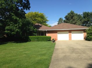 1230 Springbrook Dr, Mansfield, OH 44906