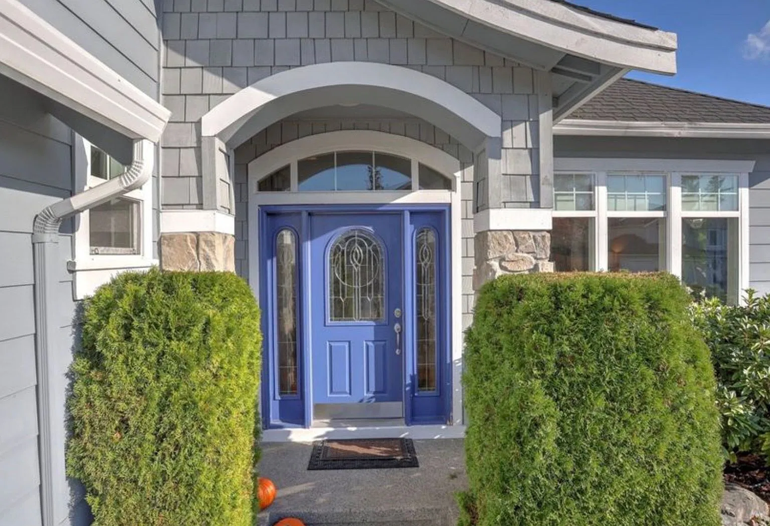 Stunning and upgraded 4 bed — Photo 4