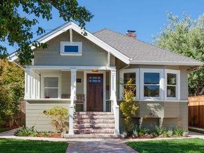 129 Clarendon Rd, Burlingame, CA, 94010