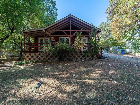 3rd image of 186 Lambert Ln