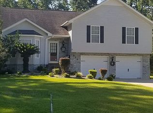 511 Briarwood Dr NW, Calabash, NC 28467