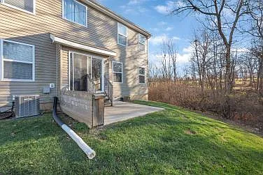 1815 Hyland Green Dr — Photo 35