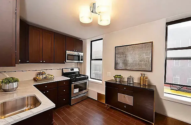 Rented by Real Broker NY LLC | media 2