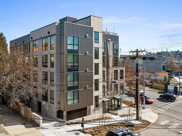 The Waterway Building — Photo 11