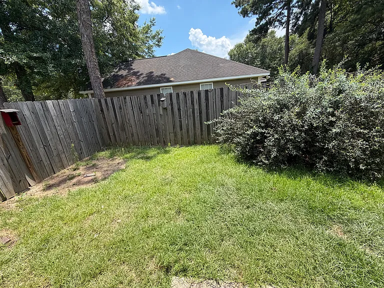 120 Toccoa Dr — Photo 18