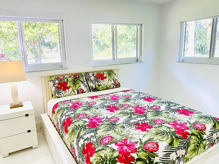 114 N Atlantic Dr — Photo 12