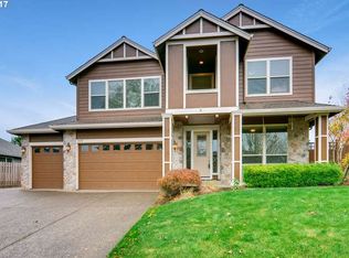 19272 Mahogany Dr, Oregon City, OR 97045