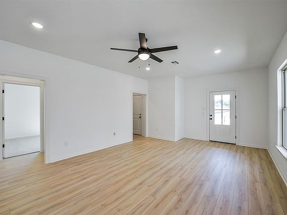 6th image of this home