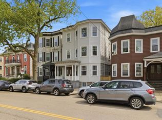 897 E Broadway, South Boston, MA 02127