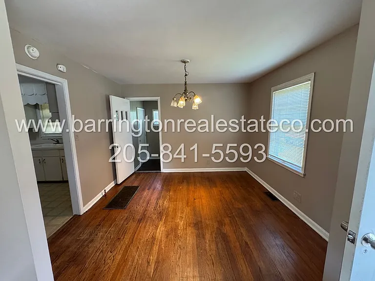 140 Carol Dr — Photo 3