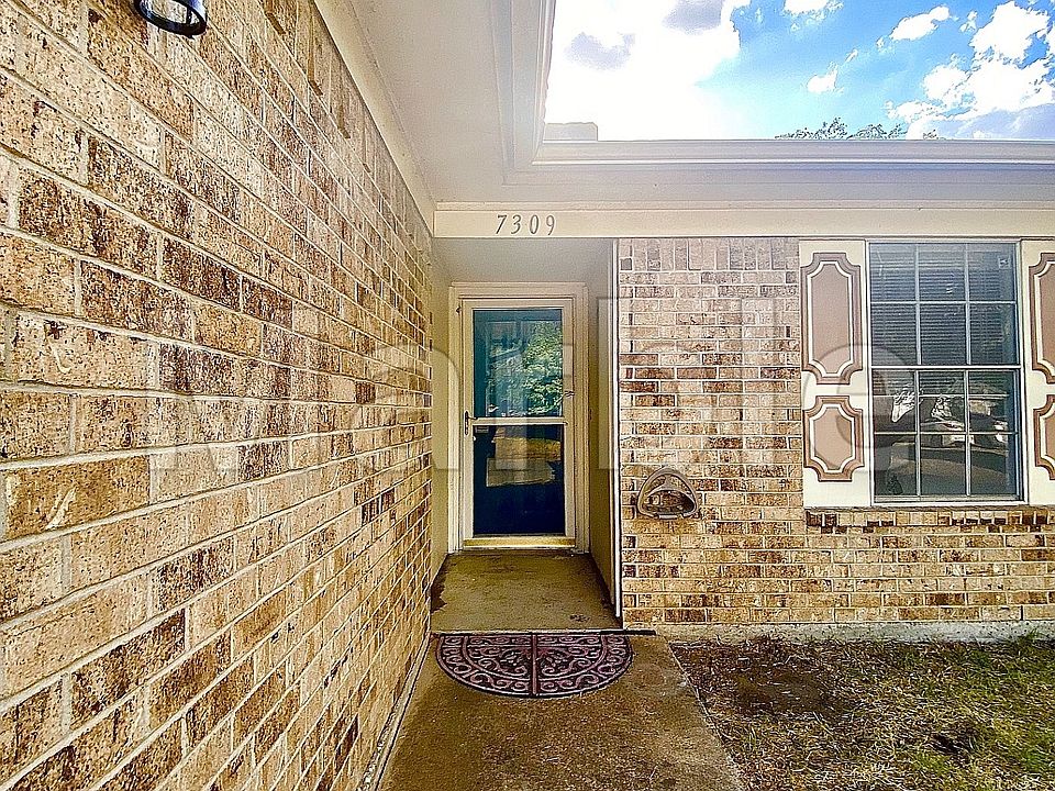 1st image of 7309 Meadowbrook Dr