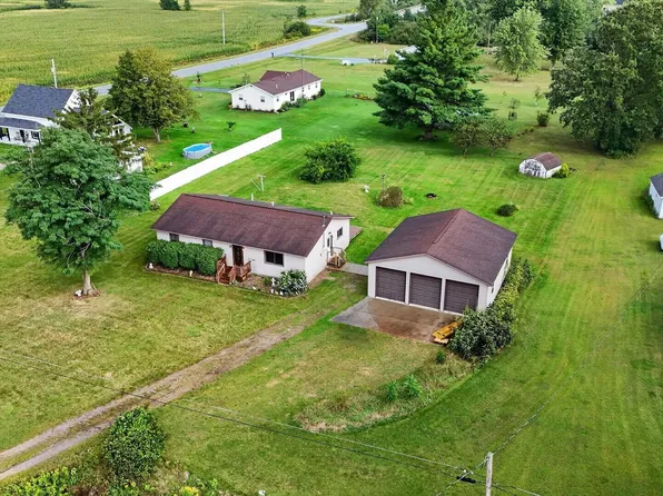 10977 Maple Rd, Birch Run, MI 48415