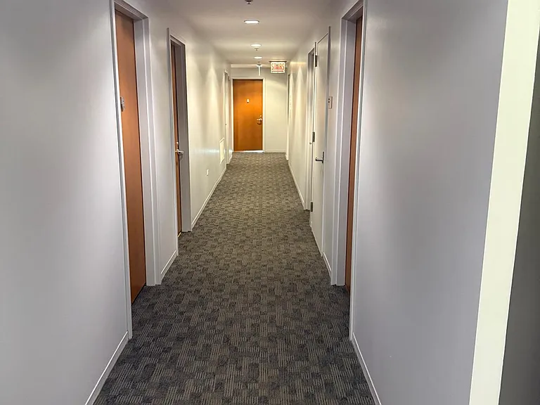 235 W Van Buren St #1806 — Photo 33