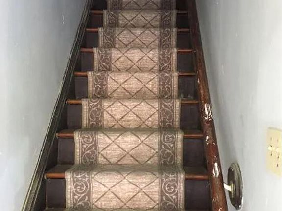 2nd image of 5216 Louisiana Ave #2F