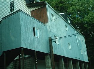 855 Streets Run Rd, Pittsburgh, PA 15236