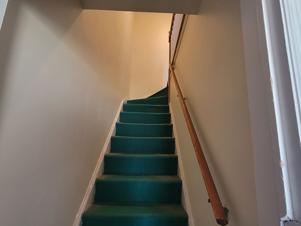Stairs to apartment