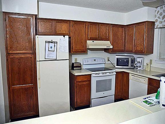 5th image of 36 Deallyon Ave APT 97