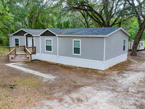 2nd image of 7065 SW County Road 242