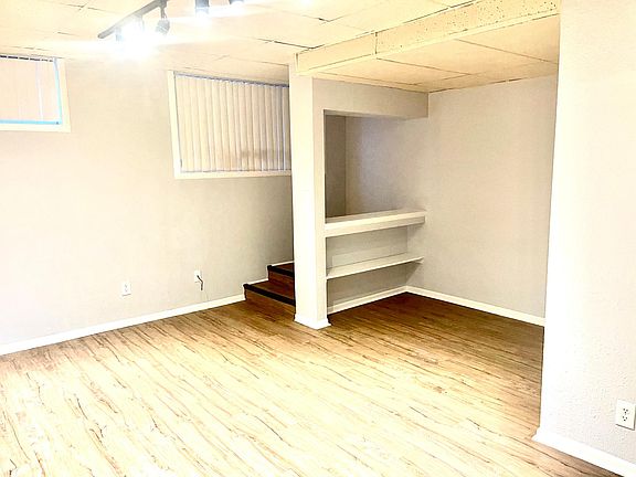 4th image of 1717 Bellevue Ave #A