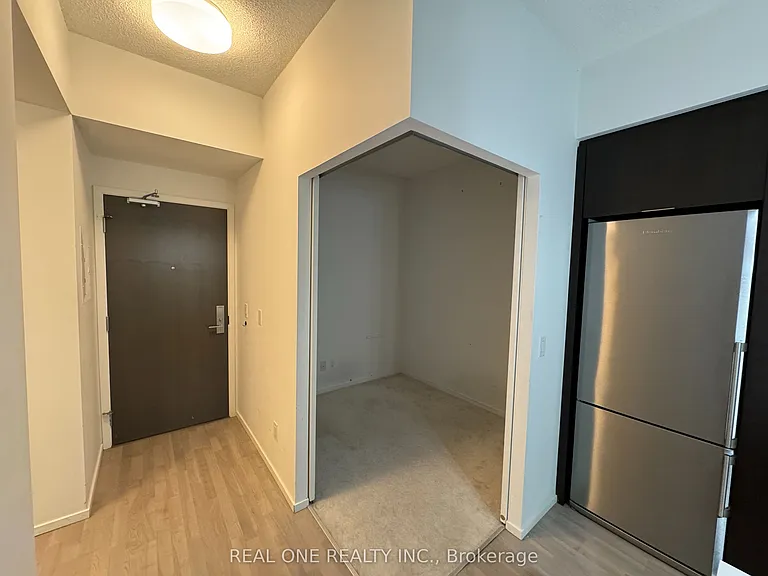 101 Charles St E #313 — Photo 12