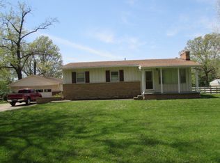 14226 N 920 East Rd, Fairmount, IL 61841