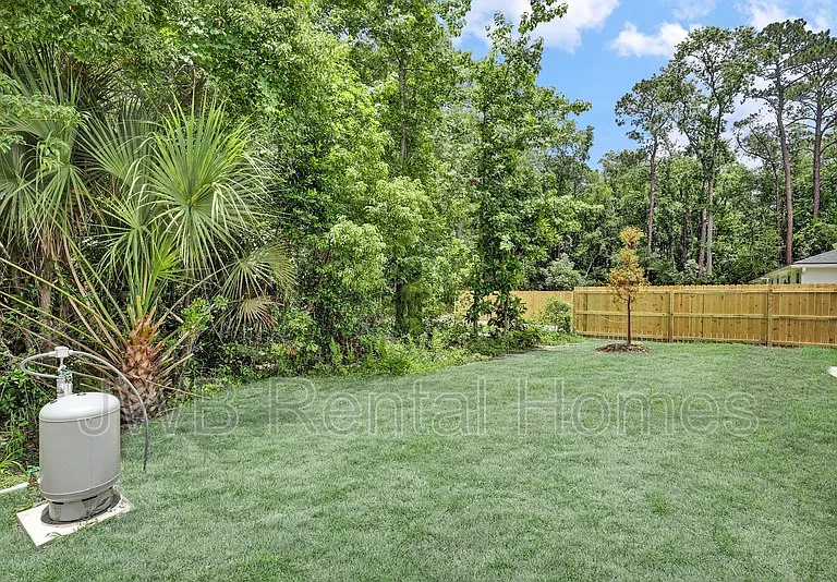3205 Echo St — Photo 16