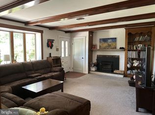 12 Burnt House Rd, Shamong, NJ 08088