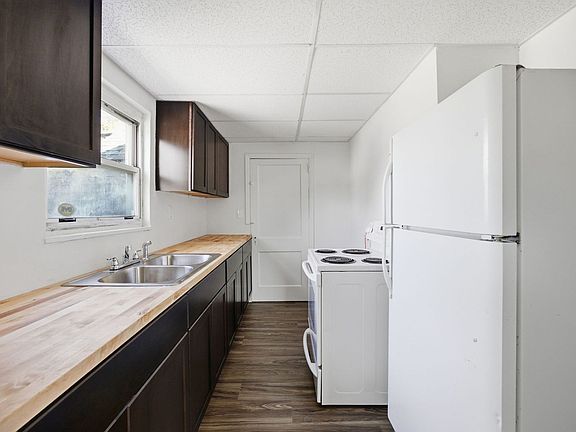 3rd image of 6535 Library Rd APT A
