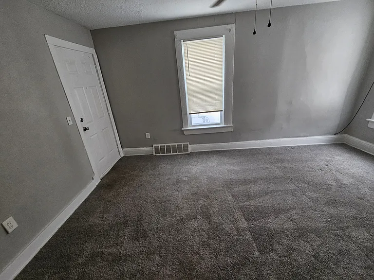 4520 Bush Ave #1 — Photo 9