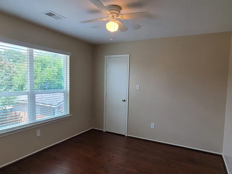 15514 Baxter Ave — Photo 22