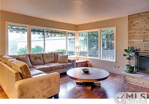 3rd image of 68 Casselman Pl