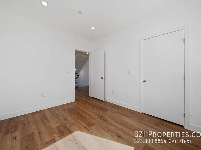 6336 Beck Ave #2 — Photo 21