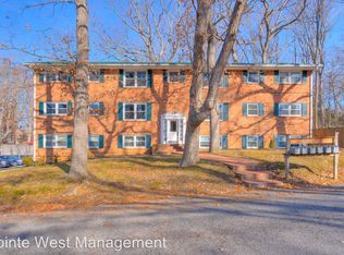 40 Robin Rd APT 1, Christiansburg, VA 24073